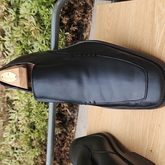 Steve Madden Black Leather Men's Slip-On Loafers Size 9.5 - Picture 6 of 12